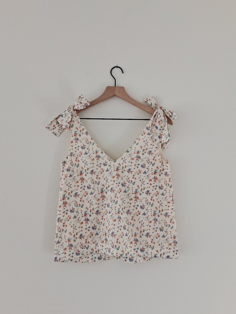Sezane Lara Blouse In Melia Print - Picture 4 of 16